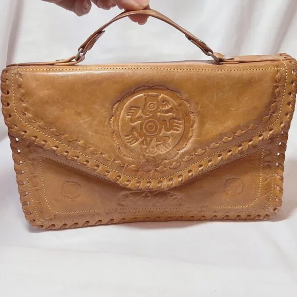 Costa Rica Leather Vintage Shoulder/Crossbody Bag-Removable Strap-Camel/Tan-Rose - Picture 6 of 15